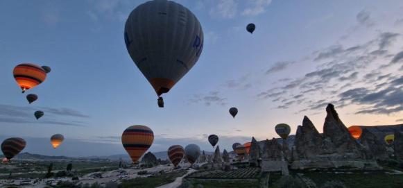 Horkovzdušné balony v Kappadokii. 